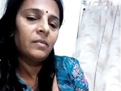 mature punjabi aunty sucking nicely