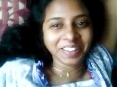 Indian Hot Mallu cute girl sexy talk with lover and showing pussy - Wowmoyback